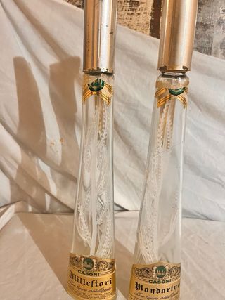 Bottiglie di liquore vintage vuote