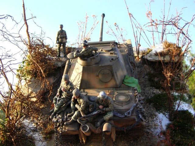 PANTHER G - BERLINO 1945 - DIORAMA 1/35 WWII