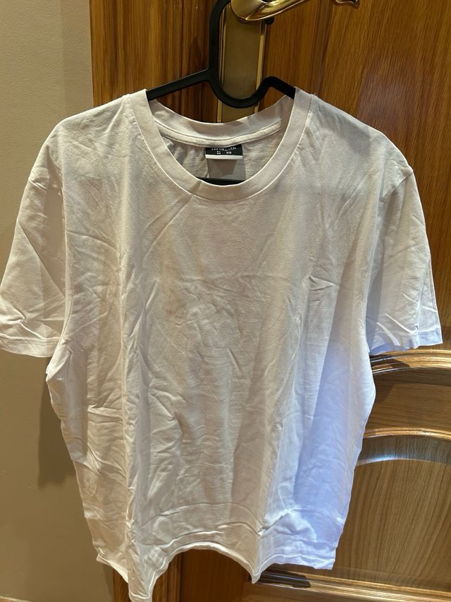Camiseta blanca básica lefties