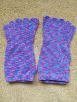 Calcetines antideslizantes dedos