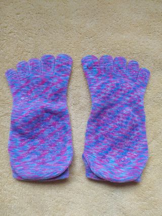 Calcetines antideslizantes dedos