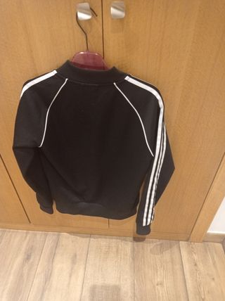 Chaqueta adidas