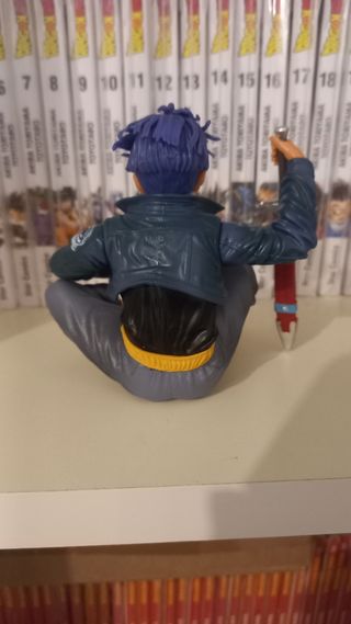 Trunks action figure dragonball
