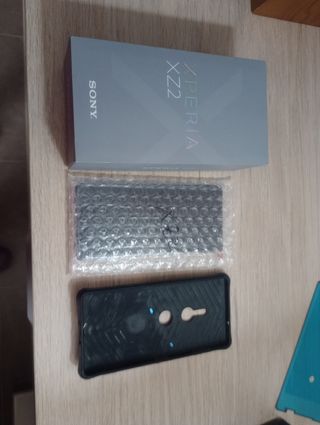 Sony Xperia XZ2 