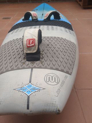 Tabla Windsurf wave Naish Global 88L