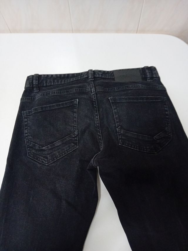 Pantalón vaquero chico