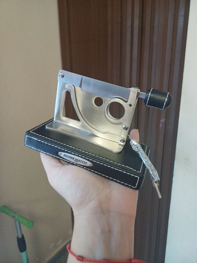 Cortapuros sobremesa vintage