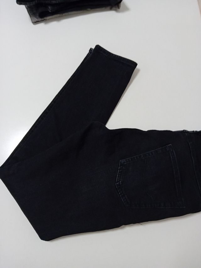 Pantalón vaquero chico de pull&bear