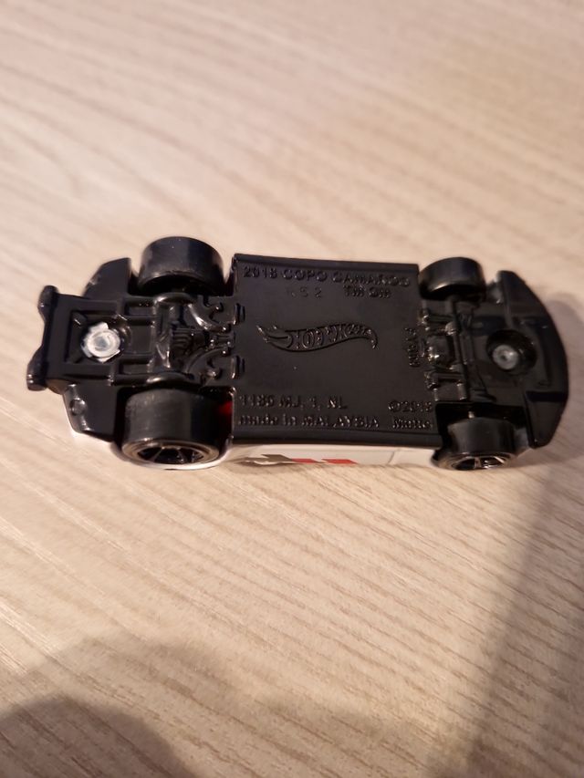 Macchinetta copo camarro hotwheels