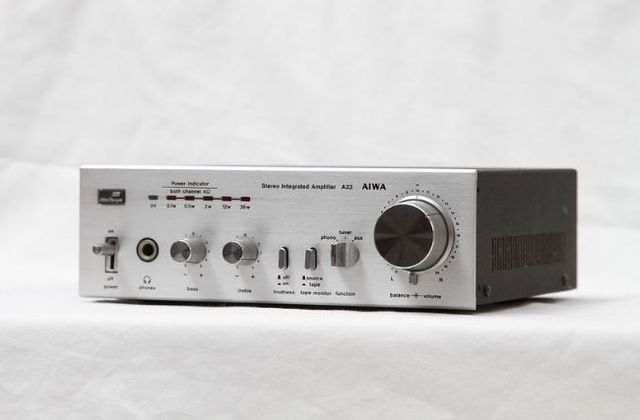 Amplificatore Vintage AIWA Model: SA-A22H