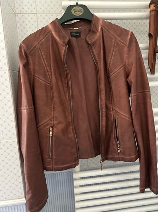 Giubbino simil pelle