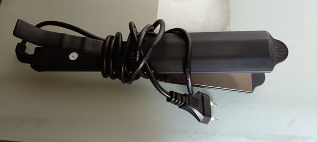 Planchas pelo tourmaline