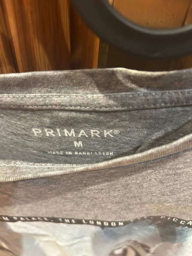 Camiseta gris primark