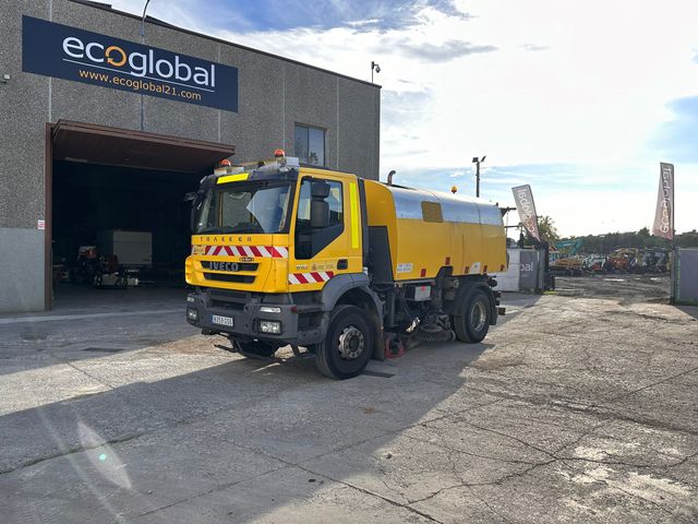 IVECO BARREDORA BUCHER CITYFANT 60