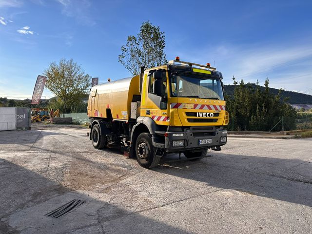 IVECO BARREDORA BUCHER CITYFANT 60