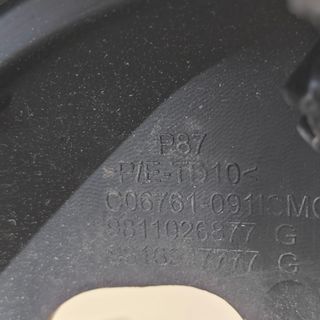 MOLDURA IZQUIERDA PARACHOQUES TRASERO PEUGEOT 5008