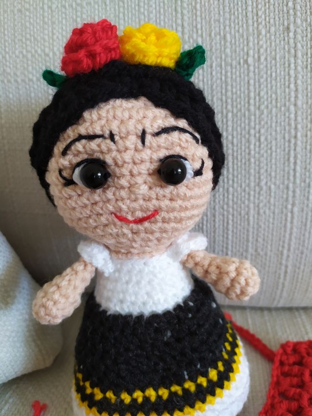 Frida Kahlo amigurumi.