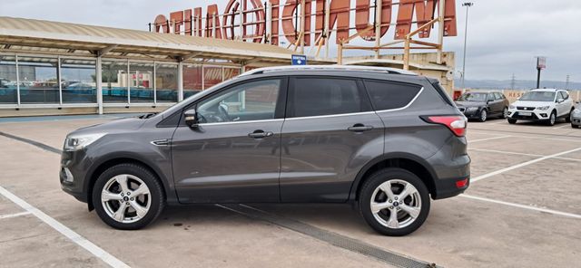 Ford Kuga 1.5 EcoBost 182cv Titanium 4x4 Automat