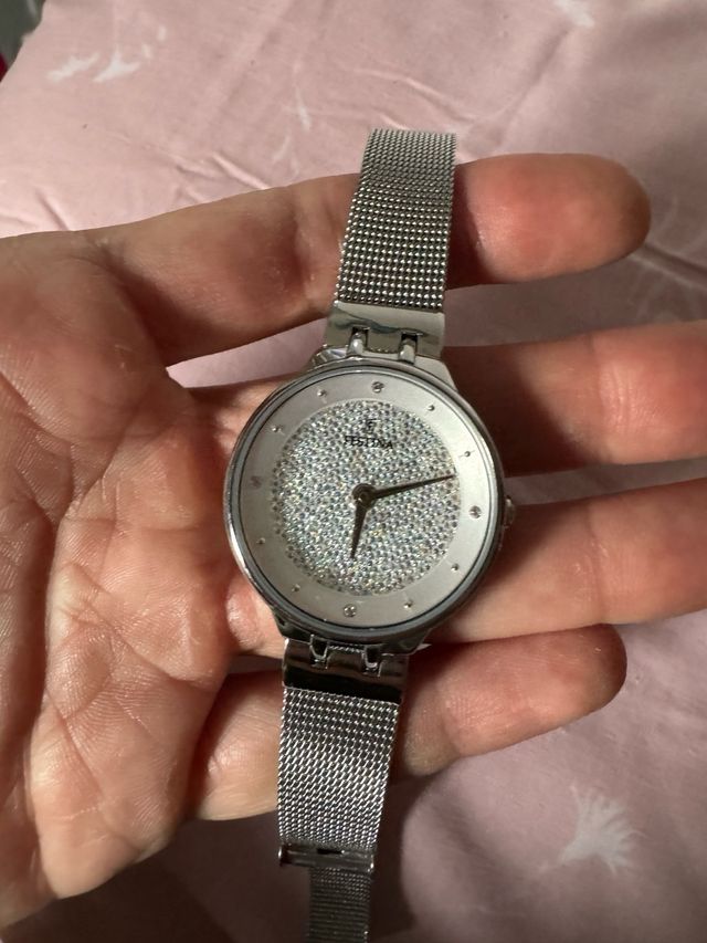 Reloj festina plateado