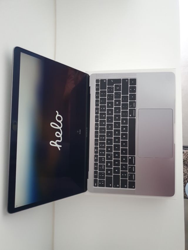 Macbook Air 13"