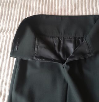 Falda negra Zara