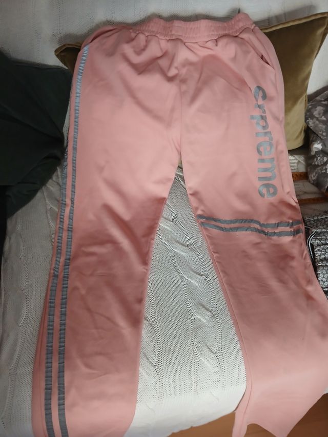 Pantalone ginnastica o tempo libero