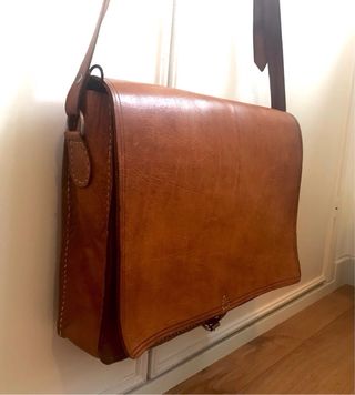 Maletín de piel. Ideal para portátiles.