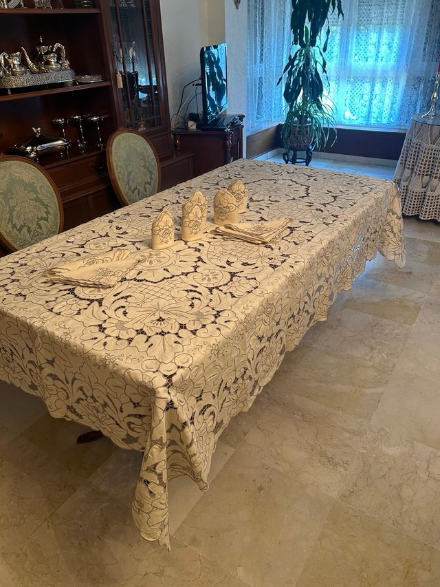 Mantelería de hilo 12 servilletas