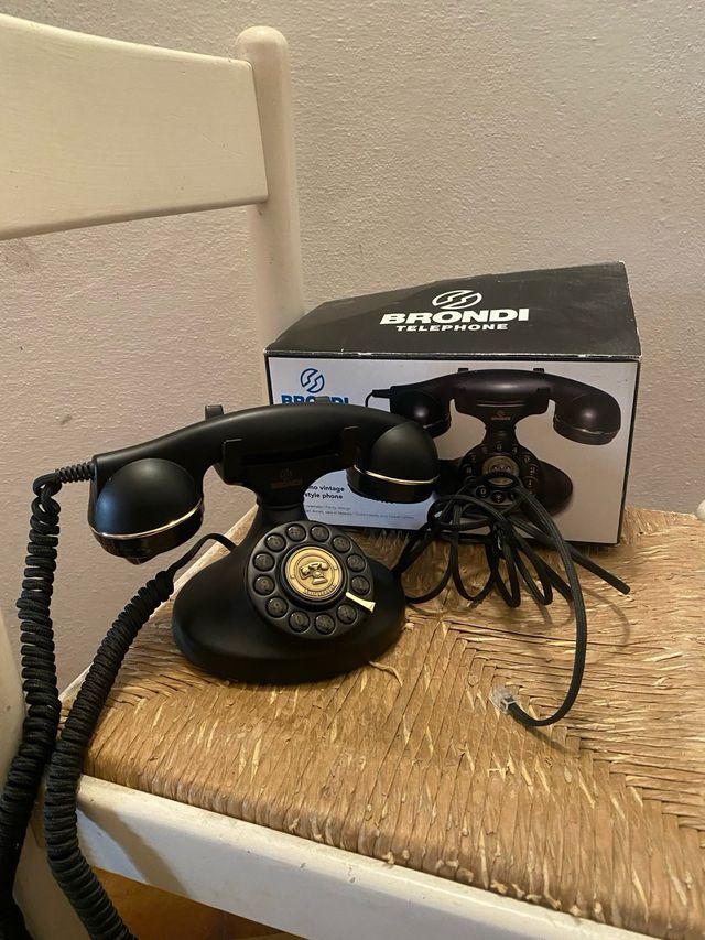 Telefono brondi vintage