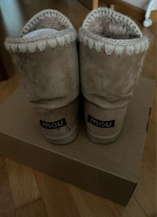 Botas Mou