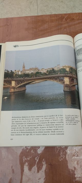 Libro Historia de Sevilla