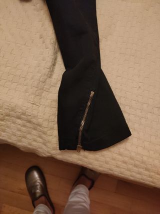 Pantalones negros talla 38 marca elogy