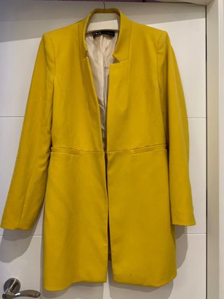 Chaqueta zara