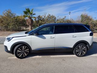 Peugeot 5008 2019