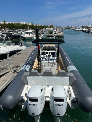 EMBARCACION NARWHAL ORCA 10 2 X 200CV SUZUKI