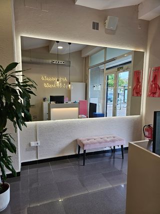 Oficina - Local en venta peluquería estética 