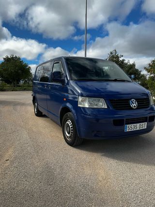 Volkswagen Transporter T5 2005