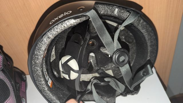 Patines en linea, bolsa, casco y protecc