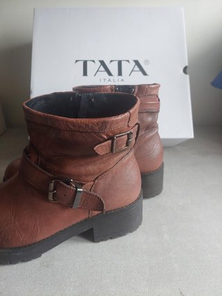 Stivaletto donna Tata