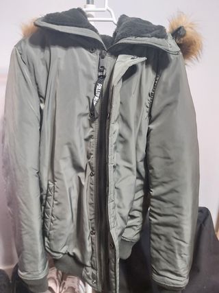 Parka hombre.