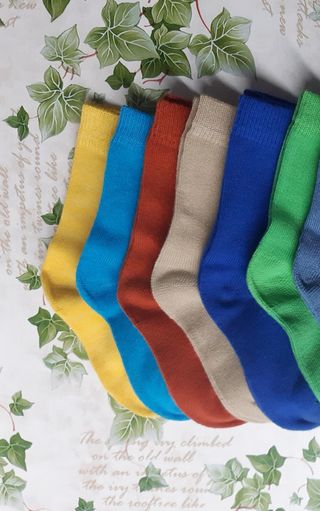 12 pares de meias de criança em algodão