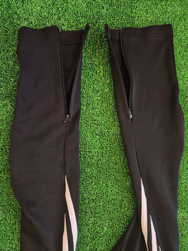 Pantalón Adidas 🖤