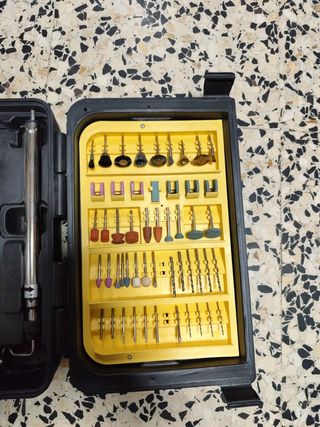 * Dremel Builder performance maletin