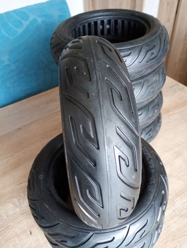 Rueda maciza 10×2.70-6.5