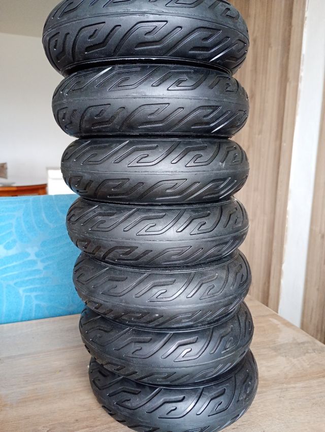 Rueda maciza 10×2.70-6.5