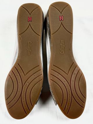 NEGOCIABLE. Bailarinas CallagHan Sin Usar T40