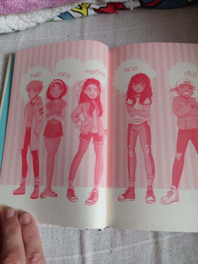 Fin de curso en el paraíso (La diversión de Martina 4)