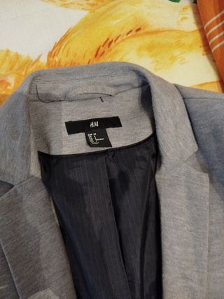 Chaqueta americana gris 🩶