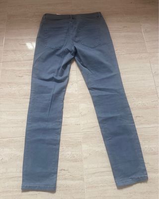 Pantalon vaquero recto 