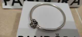 Pulsera Pandora talla pequeña.
